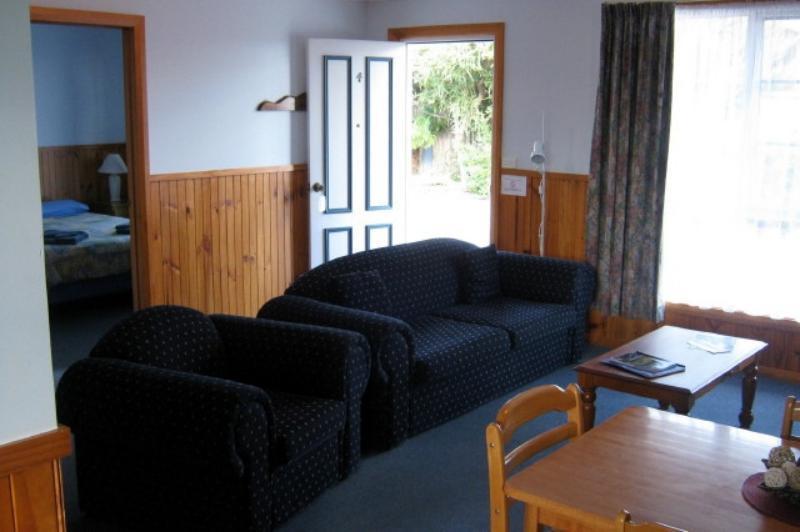 סטרהן Castaway Holiday Apartments מראה חיצוני תמונה